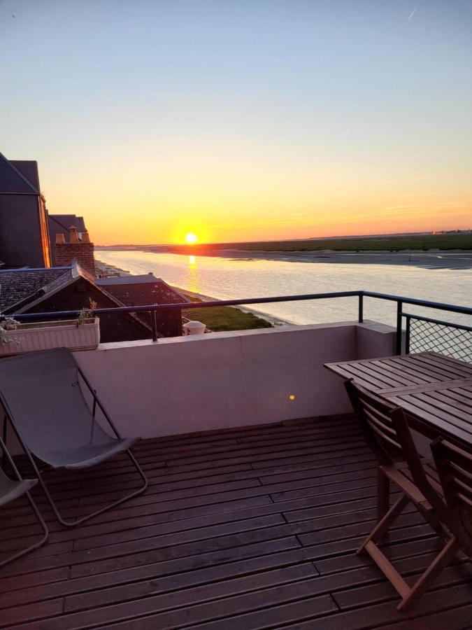 サン・ヴァルリー・シュル・ソンムVue Et Terrasse Panoramique Sur La Baie De Sommeアパートメント エクステリア 写真